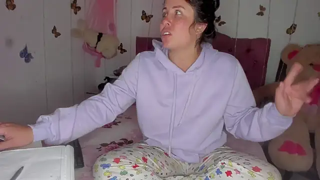 Dana Jeins online show from 04-07-26, 01:22