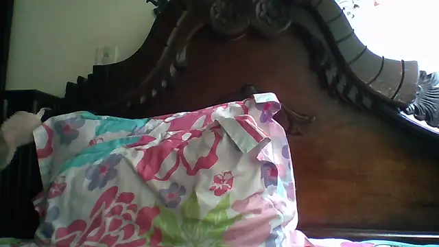 trianabell online show from 11-29-25, 06:33