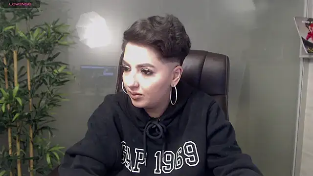 BustyAllyy online show from 02-03-25, 11:47