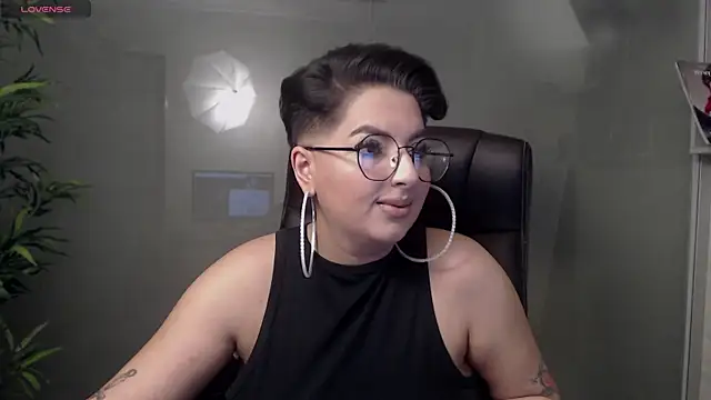 BustyAllyy online show from 02-05-25, 10:01