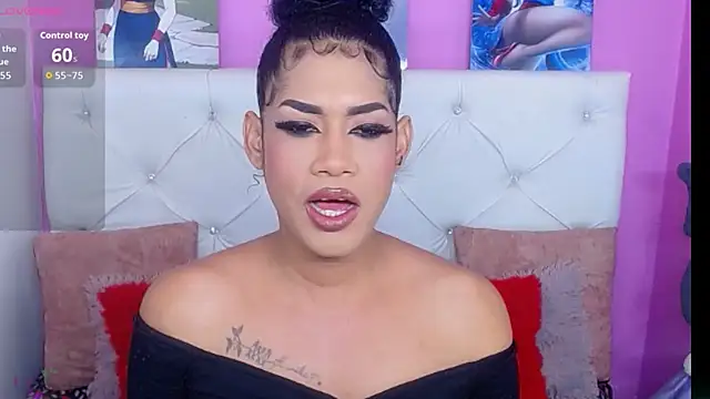 Snapshot of Amanda_bigx chatting on 05-28-26, 03:59 Amanda bigx online show from 05-28-26, 03:59