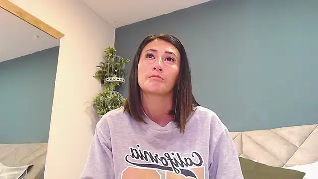 SharisWillian online show from 01-14-26, 03:34