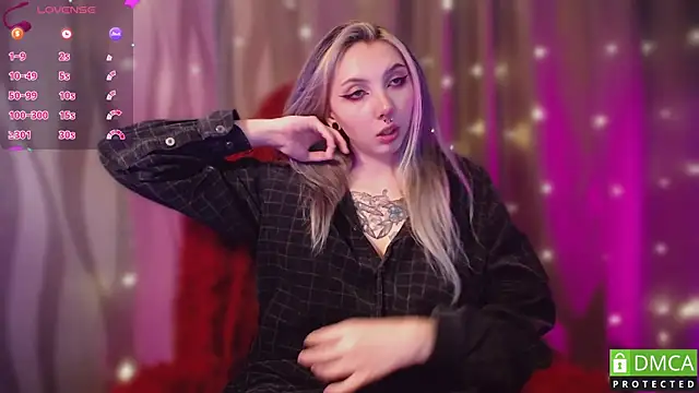 JustMeowGirl online show from 02-01-25, 06:54