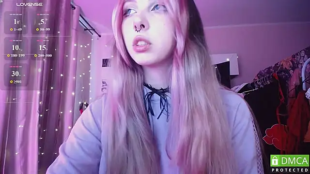 JustMeowGirl online show from 05-24-26, 04:50