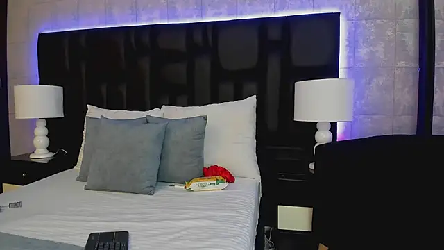 MiaSweeths online show from 01-23-25, 11:37