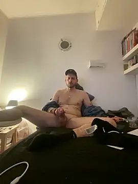 Snapshot of BurredShopping chatting on 02-09-26, 12:03 BurredShopping online show from 02-09-26, 12:03