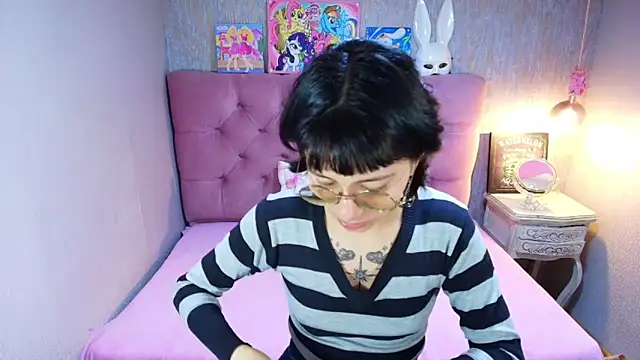 charlottemoonxz online show from 03-21-26, 07:06