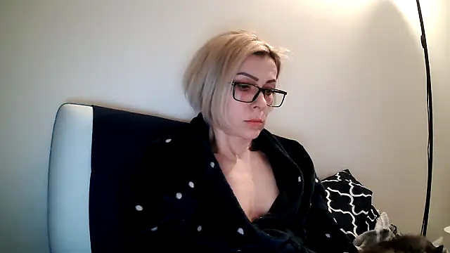 anechka1 online show from 02-26-25, 02:48