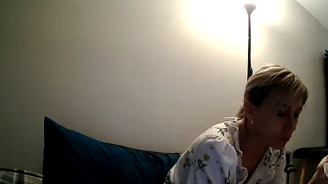 anechka1 online show from 10-26-25, 01:00