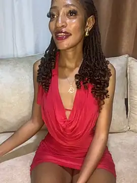 Snapshot of GoddessVee chatting on 12-14-24, 03:36 GoddessVee online show from 12-14-24, 03:36