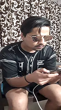 Snapshot of 69venom69 chatting on 01-25-25, 12:58 69venom69 online show from 01-25-25, 12:58