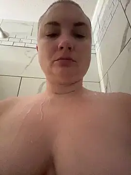 MilfyMrsRobinson online show from 05-24-26, 01:27