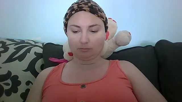 MilfyMrsRobinson online show from 06-05-26, 02:45