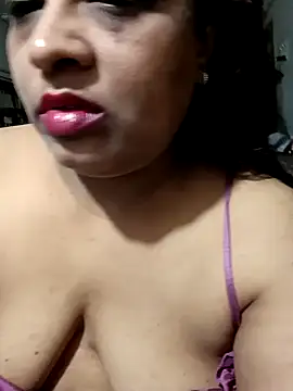 Snapshot of Love_Jenny chatting on 02-16-25, 03:58 Love Jenny online show from 02-16-25, 03:58