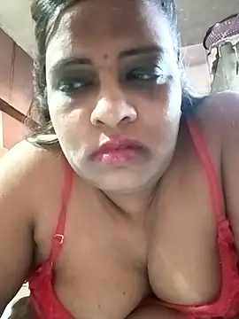 Snapshot of Love_Jenny chatting on 03-04-25, 10:46 Love Jenny online show from 03-04-25, 10:46