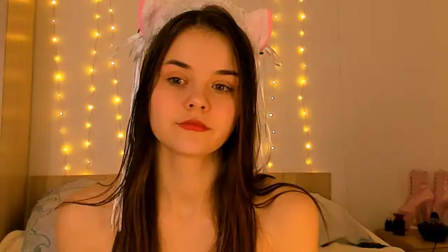 Snapshot of evelinal_ove chatting on 02-01-25, 01:09 evelinal ove online show from 02-01-25, 01:09