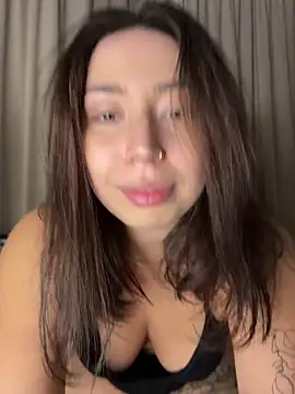 KimArts online show from 11-12-25, 08:52