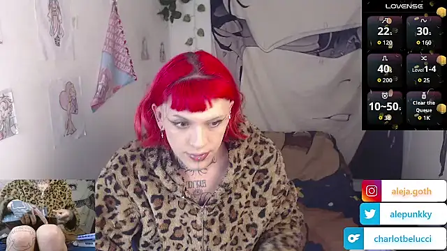 Snapshot of charlotbelucci_ chatting on 07-20-26, 11:45 charlotbelucci online show from 07-20-26, 11:45
