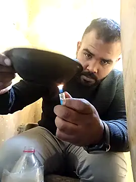 Snapshot of ListedLoin chatting on 01-16-25, 07:17 ListedLoin online show from 01-16-25, 07:17