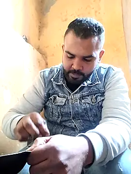 Snapshot of ListedLoin chatting on 02-08-25, 02:38 ListedLoin online show from 02-08-25, 02:38