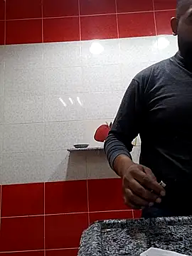 Snapshot of ListedLoin chatting on 02-19-25, 10:12 ListedLoin online show from 02-19-25, 10:12