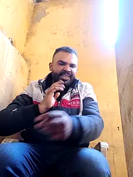 Snapshot of ListedLoin chatting on 02-21-25, 05:56 ListedLoin online show from 02-21-25, 05:56