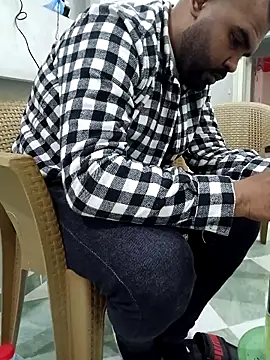 Snapshot of ListedLoin chatting on 03-10-25, 10:37 ListedLoin online show from 03-10-25, 10:37