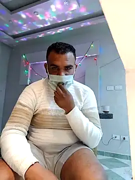 Snapshot of ListedLoin chatting on 03-21-25, 01:34 ListedLoin online show from 03-21-25, 01:34