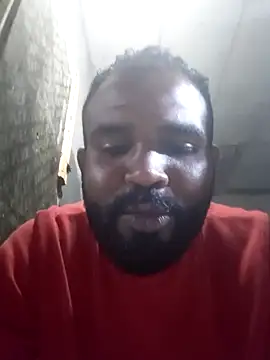 Snapshot of ListedLoin chatting on 10-17-25, 06:32 ListedLoin online show from 10-17-25, 06:32