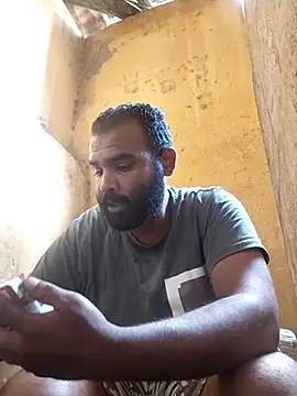 ListedLoin online show from 11-11-25, 01:33