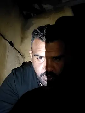 ListedLoin online show from 04-18-26, 05:39