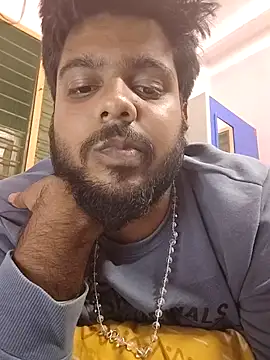 Snapshot of Manboobs178 chatting on 03-11-25, 02:40 Manboobs178 online show from 03-11-25, 02:40