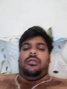 Snapshot of Manboobs178 chatting on 03-19-25, 07:07 Manboobs178 online show from 03-19-25, 07:07