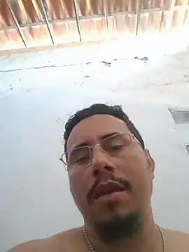 luissilva0071 online show from 10-29-25, 12:07