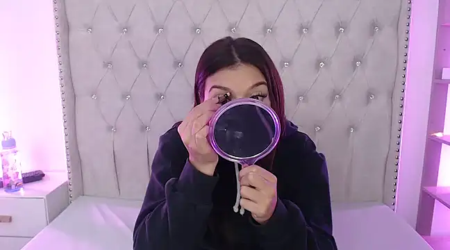 Snapshot of Abril_Squirt chatting on 03-02-25, 08:48 Abril Squirt online show from 03-02-25, 08:48