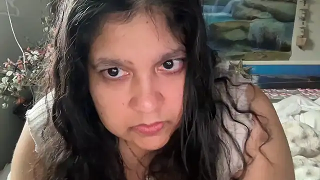 MelanieFawker online show from 10-24-25, 02:57