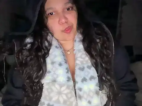 MelanieFawker online show from 01-13-26, 01:33