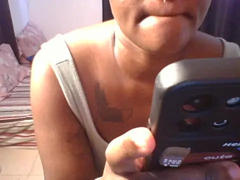 Snapshot of Miss_bambi chatting on 03-12-25, 06:29 Miss bambi online show from 03-12-25, 06:29