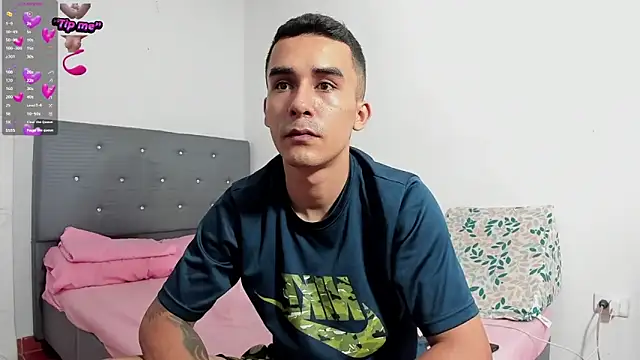 blondeb201 online show from 03-05-25, 12:16