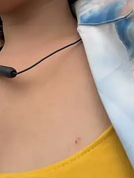 Eliza-E online show from 04-21-26, 02:51