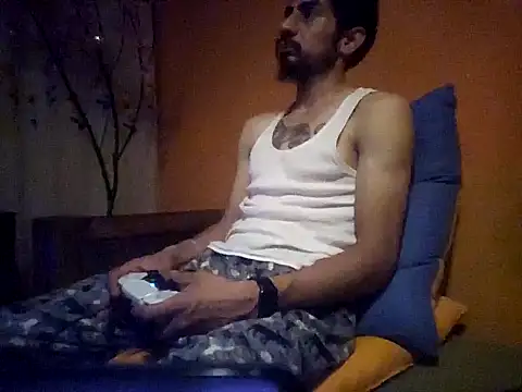 Snapshot of Angel_Coronel chatting on 01-17-25, 07:19 Angel Coronel online show from 01-17-25, 07:19
