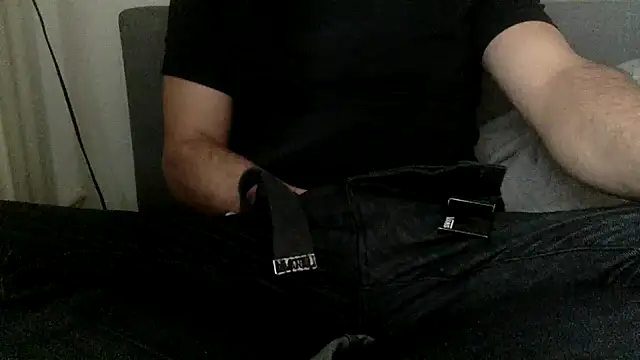    dude     online show from 10-30-25, 08:05