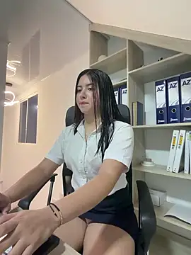 VAL PRINCESS online show from 02-03-26, 11:54