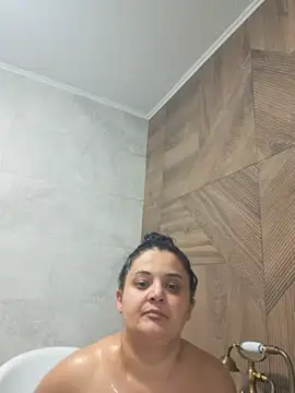 sarahhh1987 online show from 02-12-26, 07:09