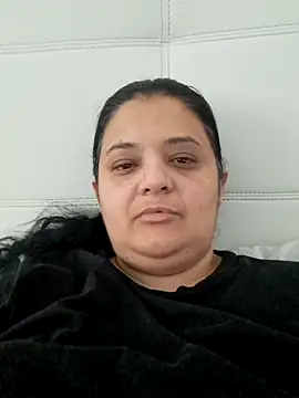 sarahhh1987 online show from 02-16-26, 06:31