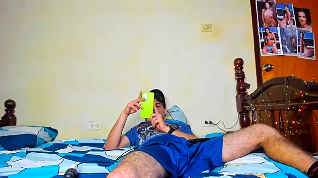 Snapshot of guy_master chatting on 05-16-26, 10:36 guy master online show from 05-16-26, 10:36