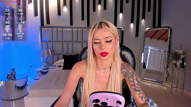 HannaConnor  online show from 04-03-26, 07:45