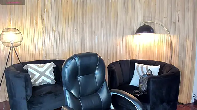 ViolettHansson online show from 02-25-26, 06:06