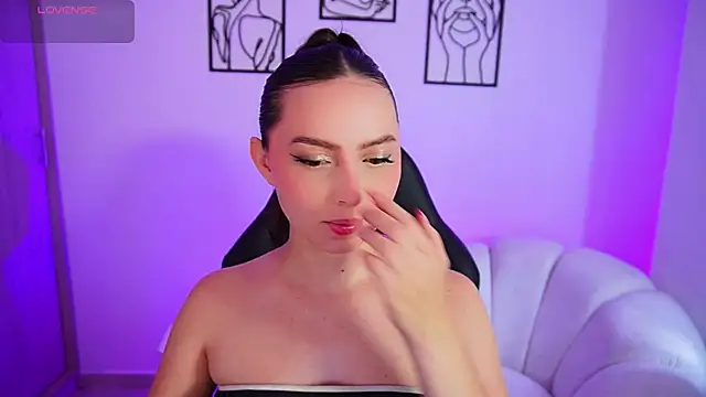 AliceHarper  online show from 07-15-26, 08:03