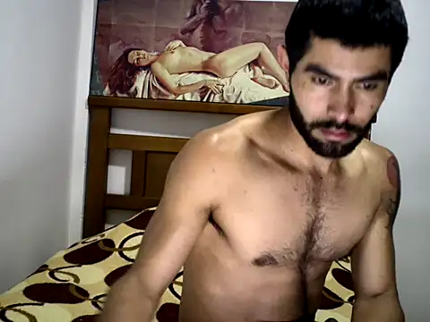 Snapshot of hideonbush051 chatting on 11-07-25, 11:21 hideonbush051 online show from 11-07-25, 11:21